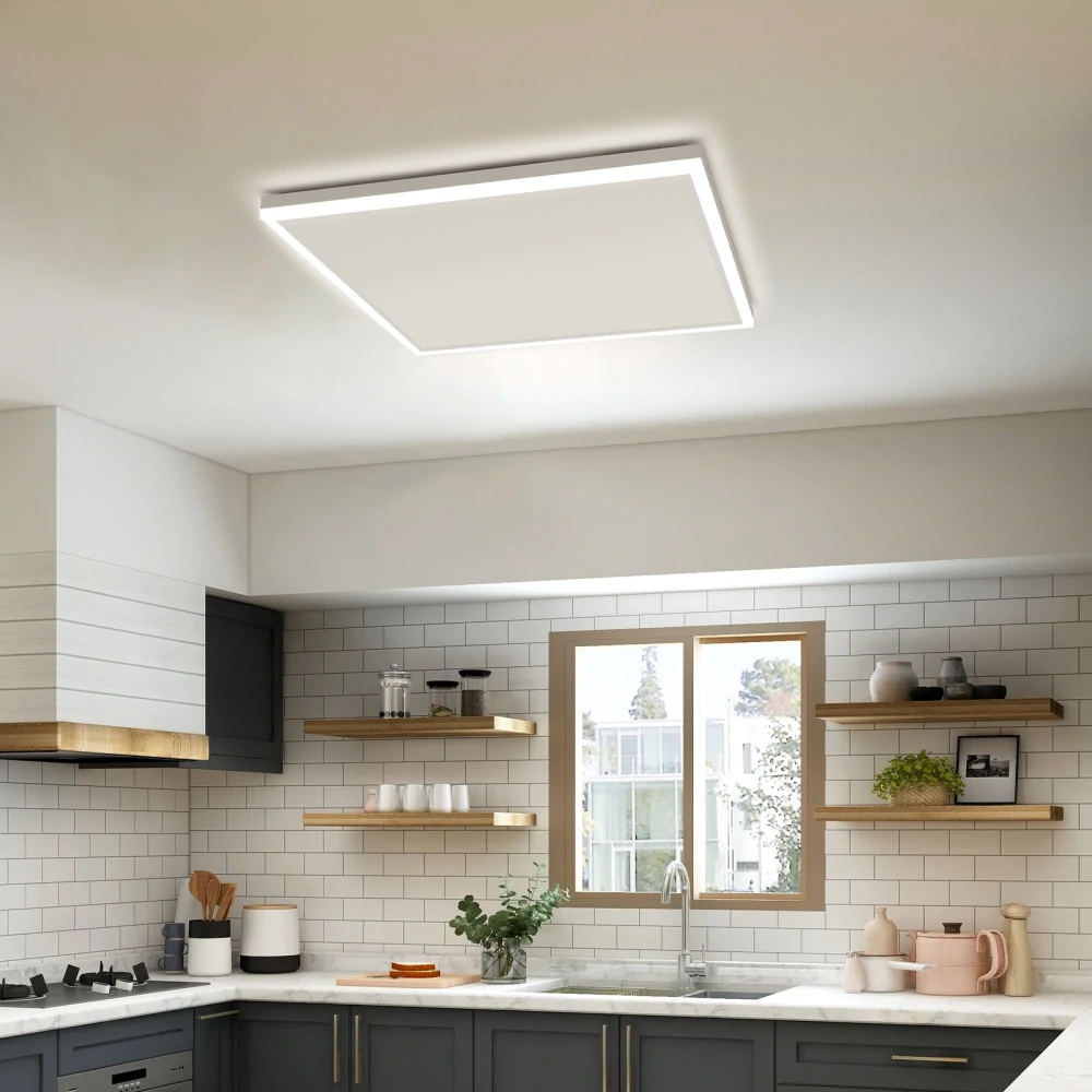 ByeCold | Stropní infrapanel | LED světlo | 370W | 65x63 cm | Dálkový ovladač | Výhřevnost 6,5m² | HH0606L